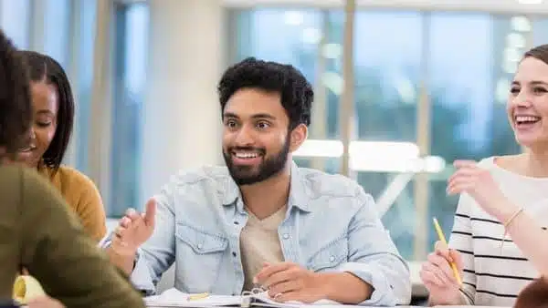 Adults learning in English institute